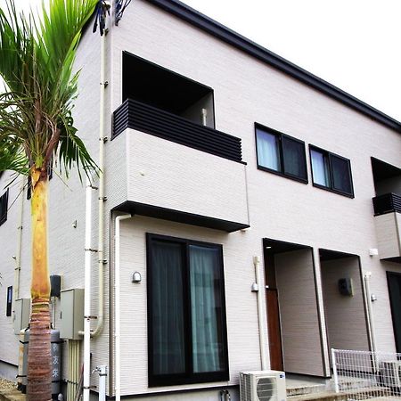 Plage Garden Place　A-101 Miyakojima  Buitenkant foto