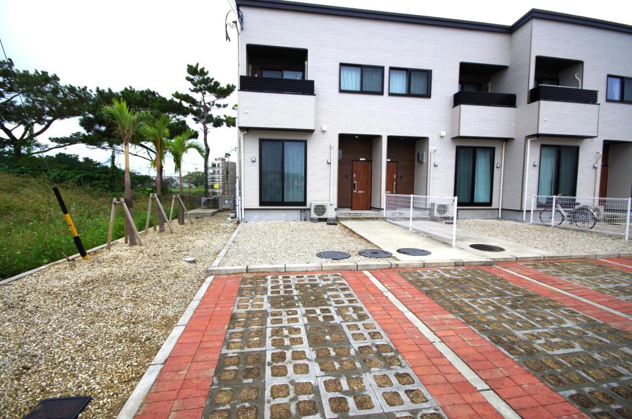Plage Garden Place　A-101 Miyakojima  Buitenkant foto